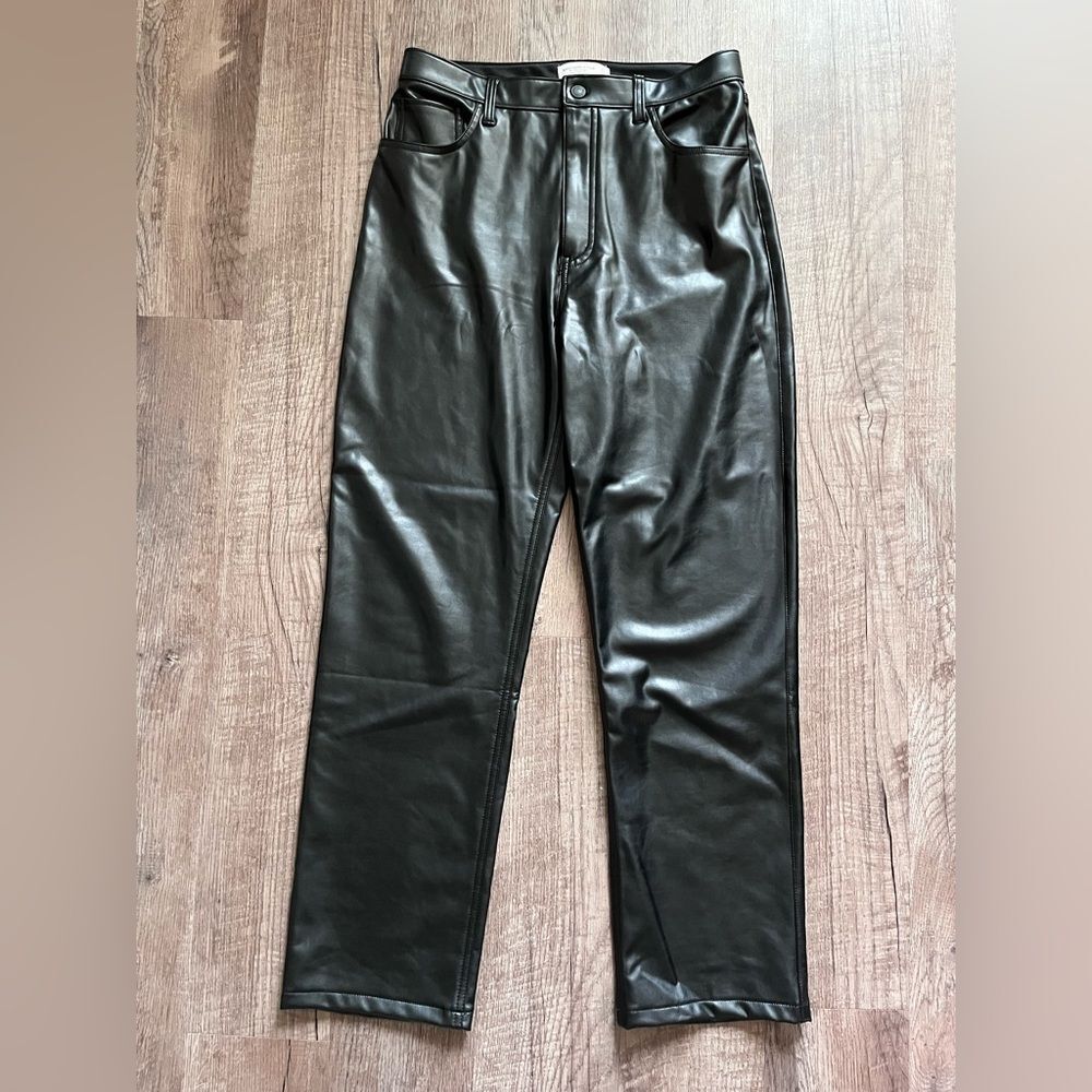 Abercrombie 90s Ulta High Rise Black Straight Leg  pleather Glossy Finish Sz. 12